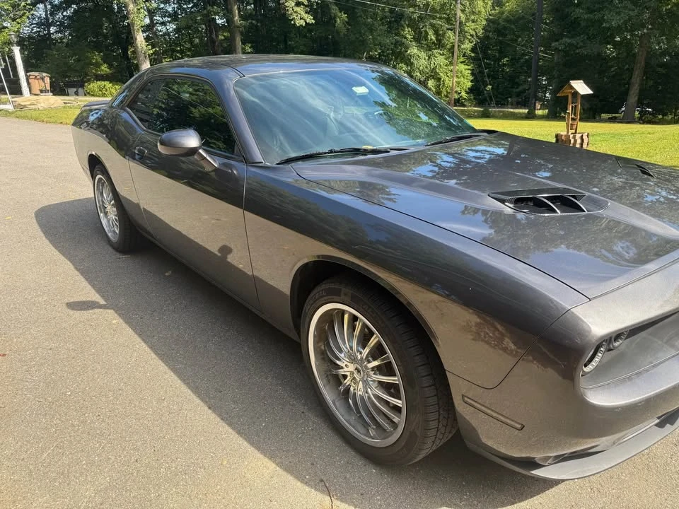 2019 Dodge Challenger 3rd Gen - Image 2 of 10
