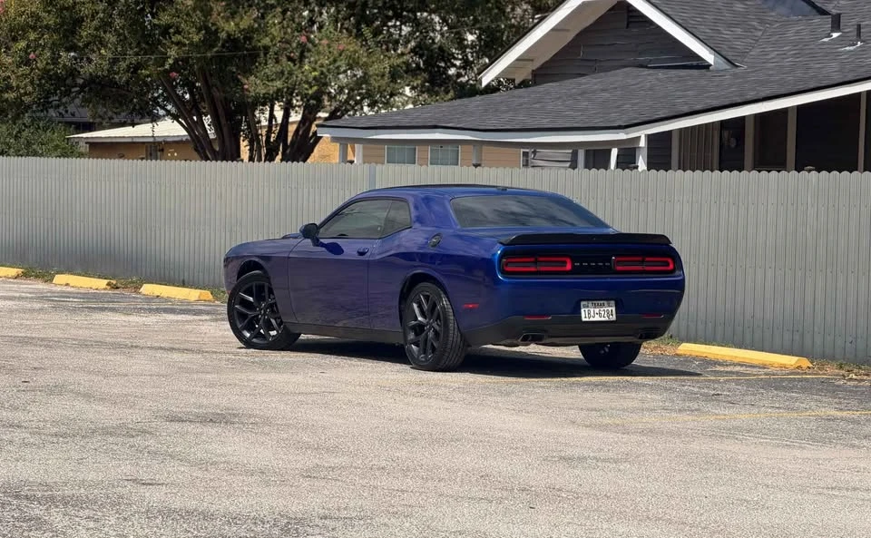 2019 Dodge Challenger 3rd Gen - Image 4 of 10