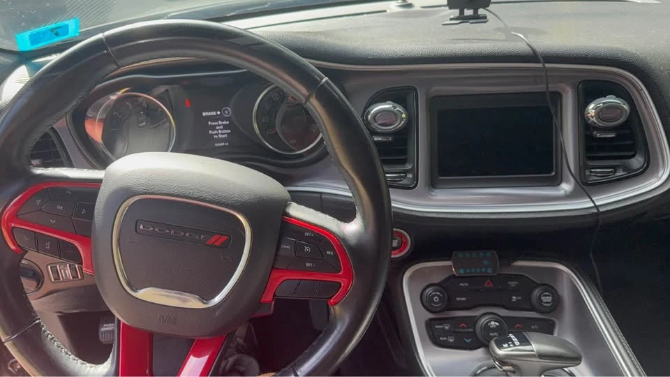 2019 Dodge Challenger 3rd Gen - Image 4 of 10