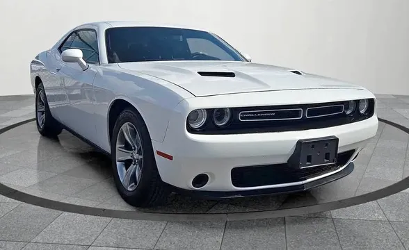 2019 Dodge Challenger SXT Coupe 2D