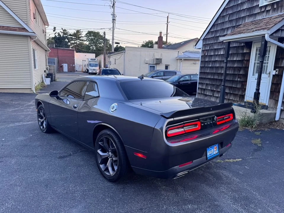 2019 Dodge Challenger 3rd Gen - Image 5 of 15