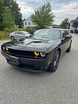 2019 Dodge Challenger SXT Coupe 2D