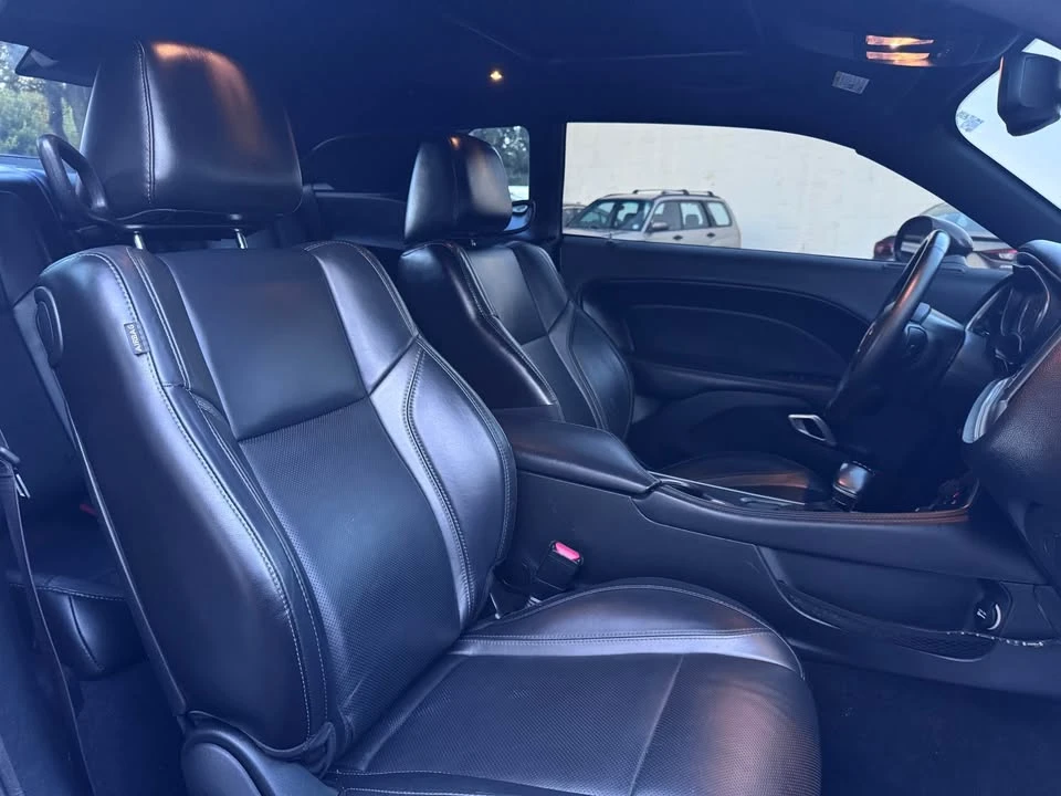 2019 Dodge Challenger 3rd Gen - Image 9 of 15