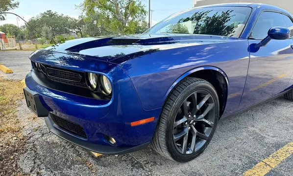 2019 Dodge Challenger SXT Coupe 2D