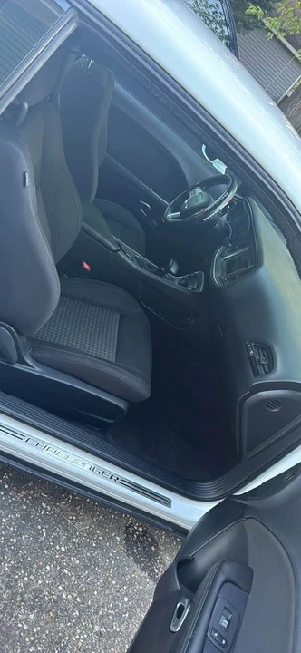 2019 Dodge Challenger 3rd Gen - Image 5 of 9