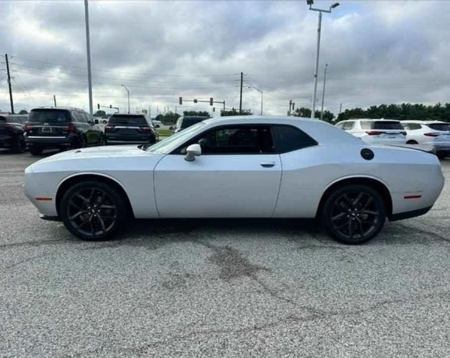 2019 Dodge Challenger 3rd Gen - Image 4 of 9