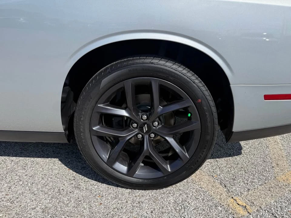 2019 Dodge Challenger 3rd Gen - Image 4 of 16