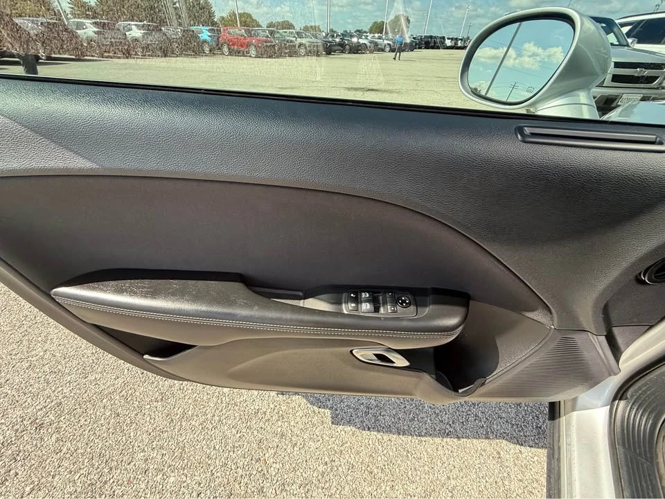 2019 Dodge Challenger 3rd Gen - Image 12 of 16