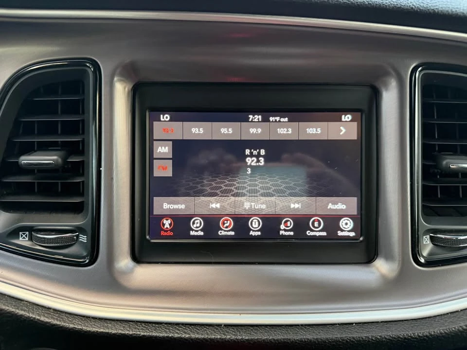 2019 Dodge Challenger 3rd Gen - Image 15 of 17