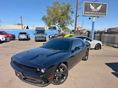 2019 Dodge Challenger SXT Coupe 2D