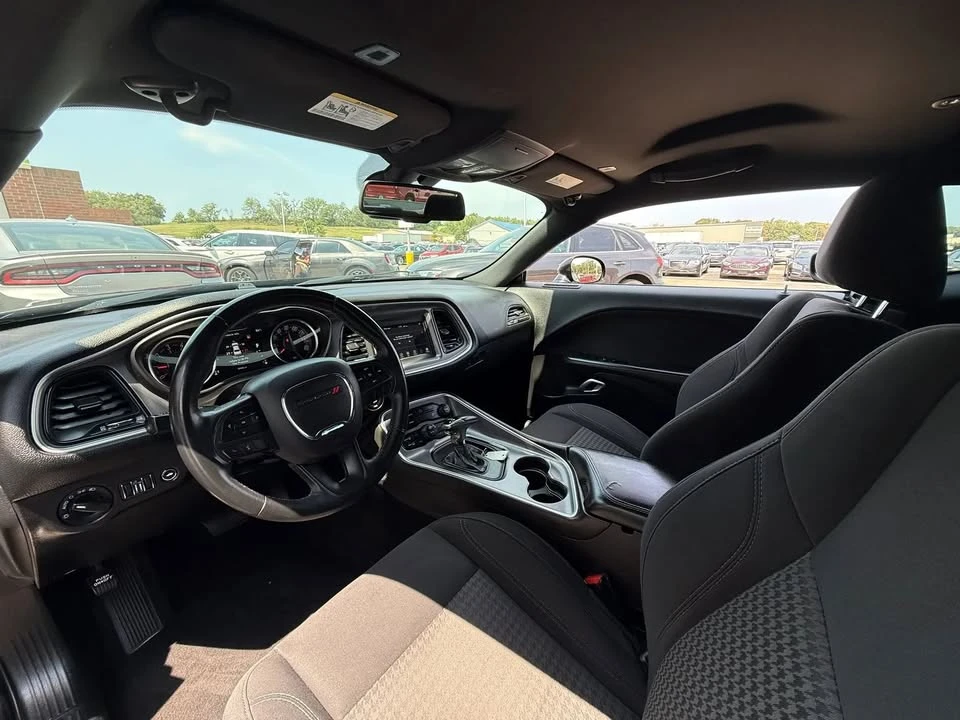 2019 Dodge Challenger 3rd Gen - Image 9 of 20