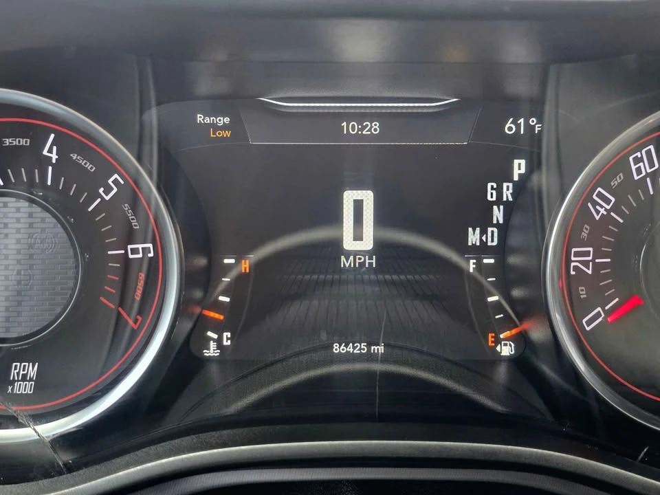 2019 Dodge Challenger 3rd Gen - Image 15 of 19