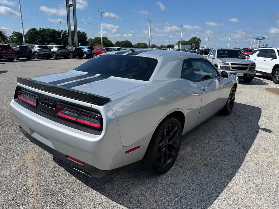 2019 Dodge Challenger 3rd Gen - Image 7 of 16