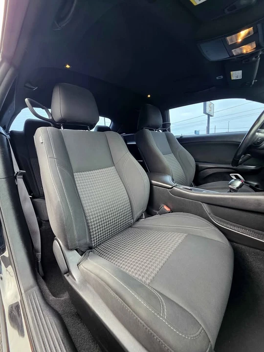 2019 Dodge Challenger 3rd Gen - Image 12 of 19