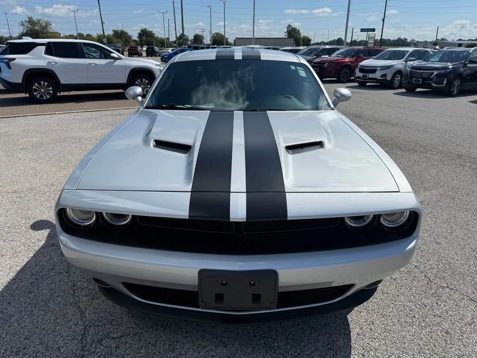 2019 Dodge Challenger 3rd Gen - Image 5 of 16