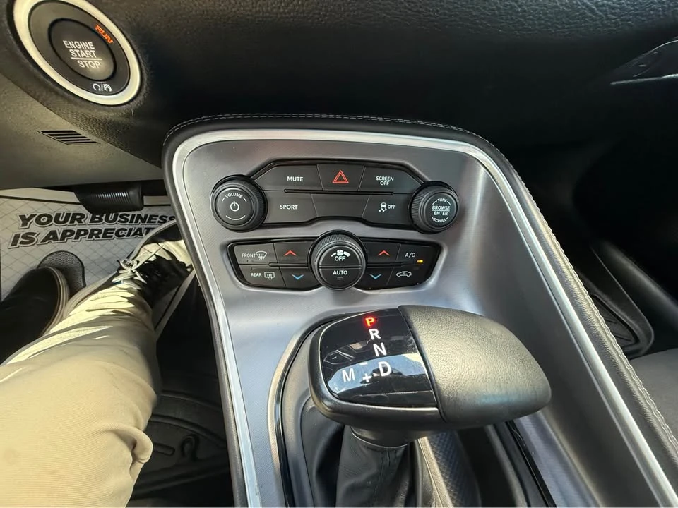 2019 Dodge Challenger 3rd Gen - Image 15 of 16