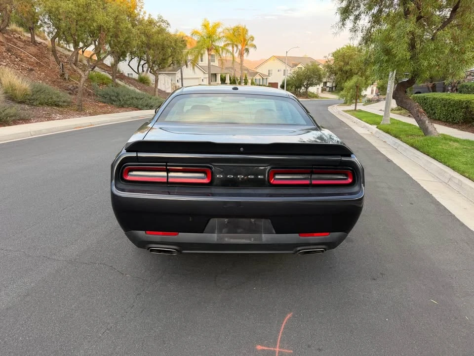 2019 Dodge Challenger 3rd Gen - Image 4 of 17