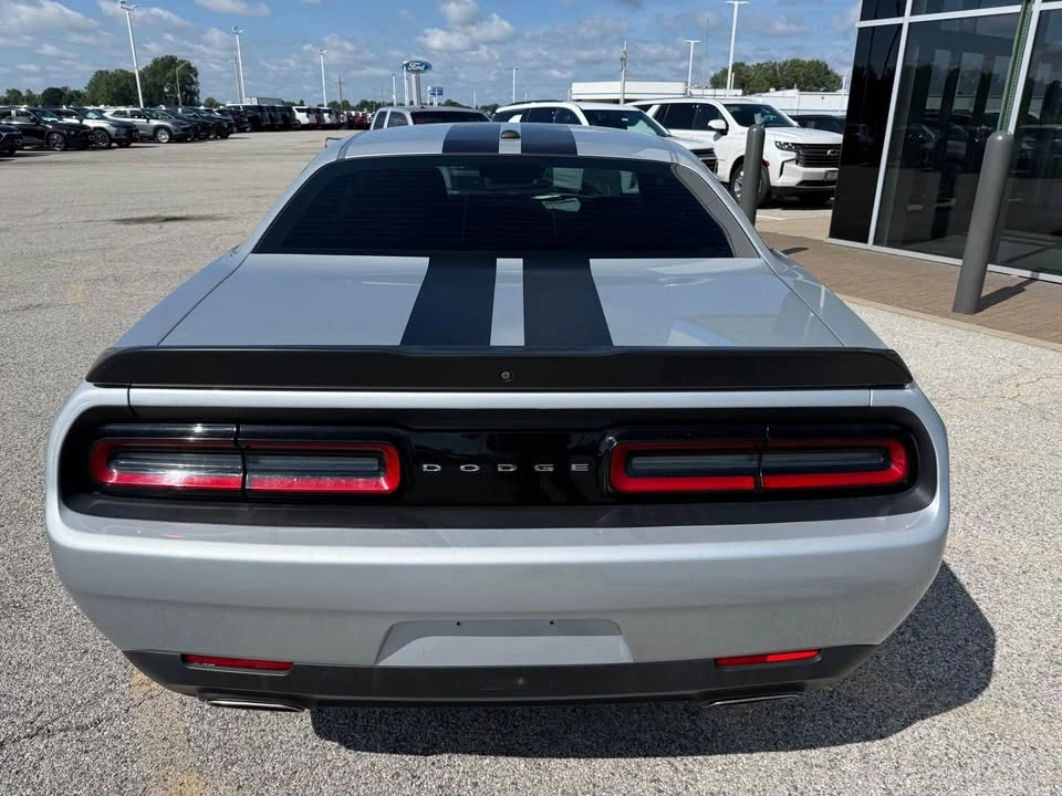 2019 Dodge Challenger 3rd Gen - Image 8 of 16