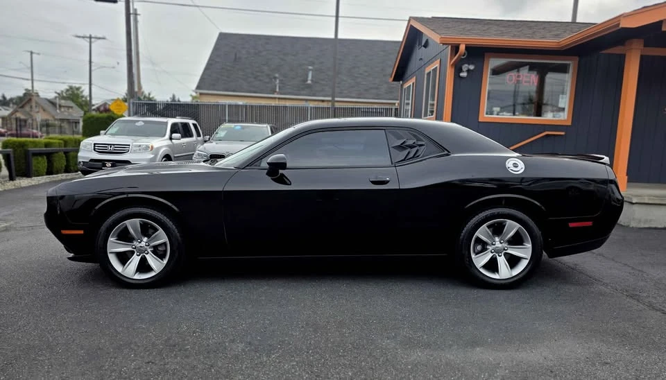 2019 Dodge Challenger 3rd Gen - Image 2 of 19