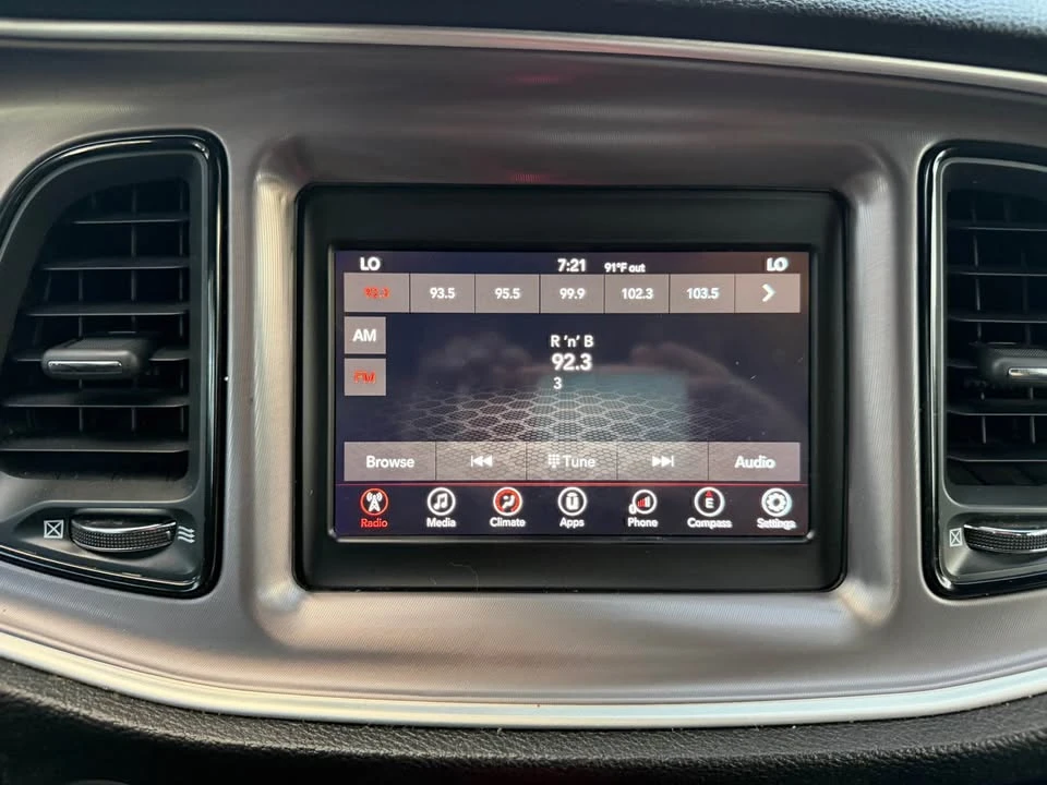2019 Dodge Challenger 3rd Gen - Image 9 of 17