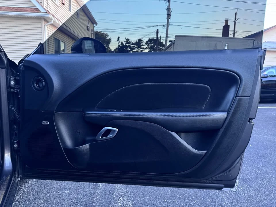 2019 Dodge Challenger 3rd Gen - Image 10 of 15