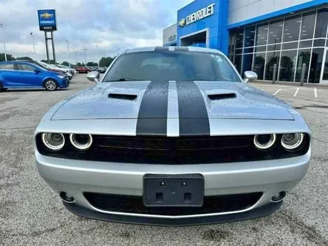 2019 Dodge Challenger SXT Coupe 2D