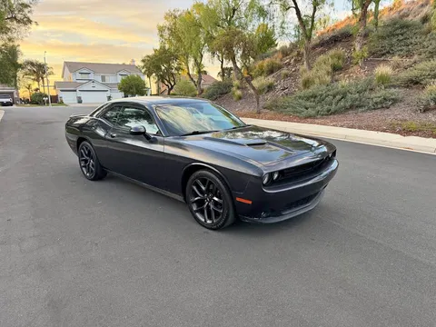 2019 Dodge Challenger SXT Coupe 2D