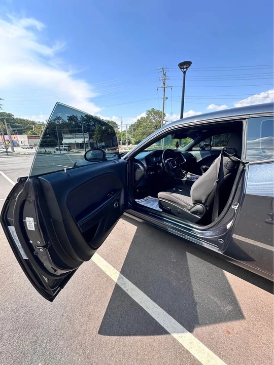 2019 Dodge Challenger 3rd Gen - Image 10 of 20