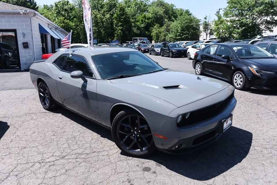 2019 Dodge Challenger 3rd Gen - Image 2 of 19