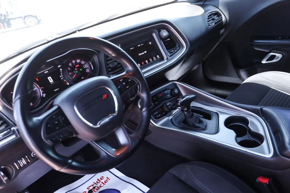 2019 Dodge Challenger 3rd Gen - Image 16 of 19