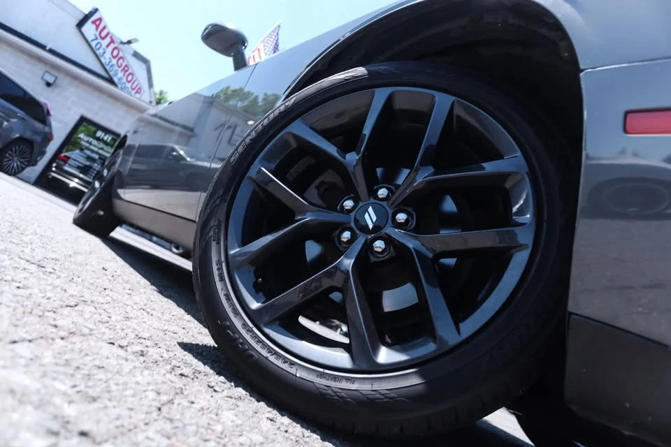 2019 Dodge Challenger 3rd Gen - Image 3 of 19