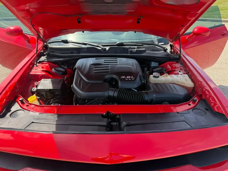 2019 Dodge Challenger 3rd Gen - Image 13 of 20
