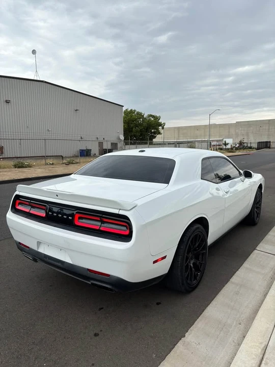 2019 Dodge Challenger 3rd Gen - Image 5 of 9