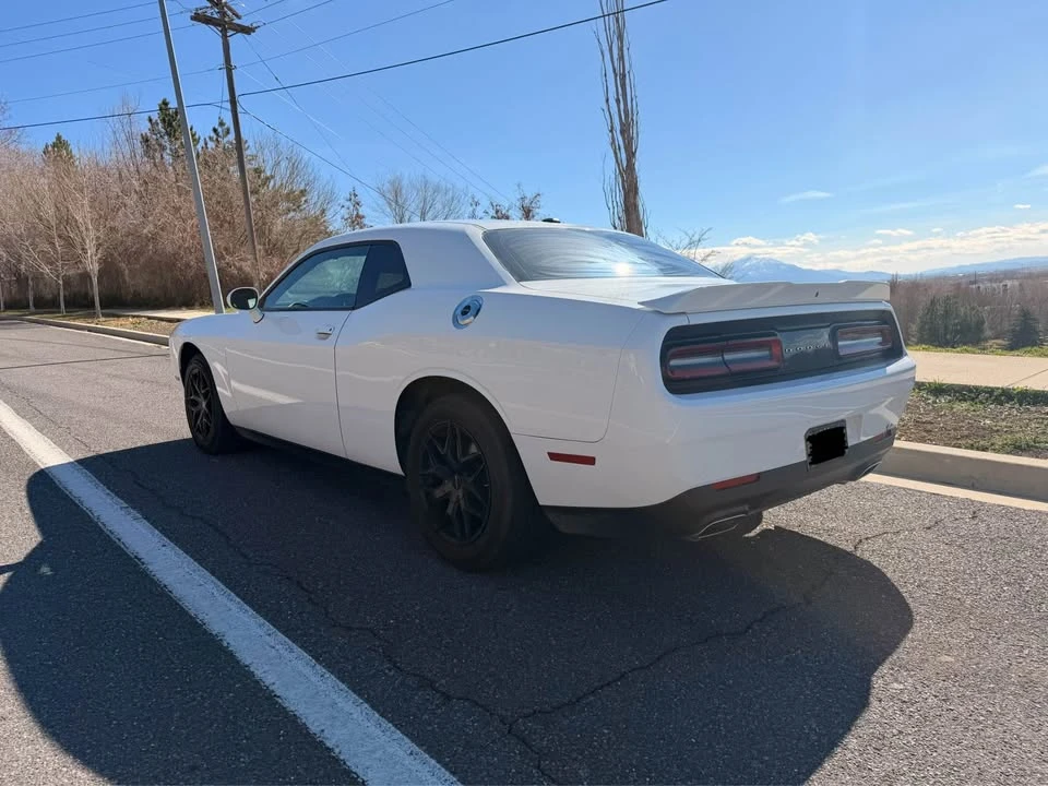 2019 Dodge Challenger 3rd Gen - Image 4 of 9