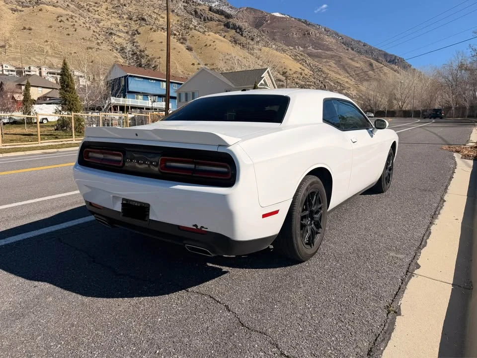 2019 Dodge Challenger 3rd Gen - Image 5 of 9
