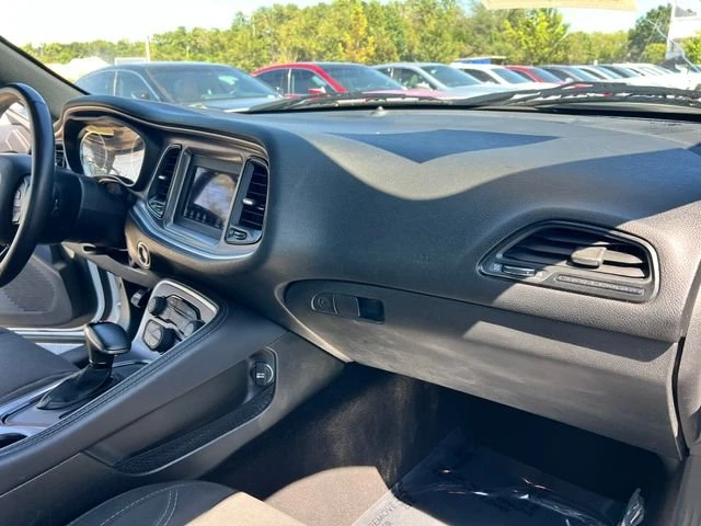 2019 Dodge Challenger 3rd Gen - Image 12 of 17