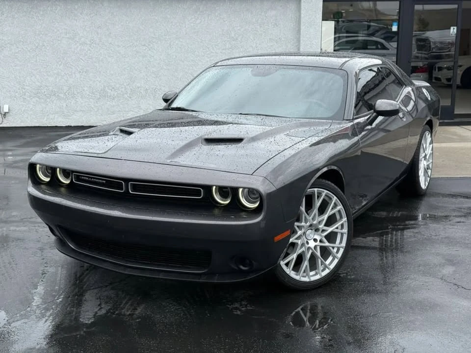 2019 Dodge Challenger 3rd Gen - Image 2 of 20