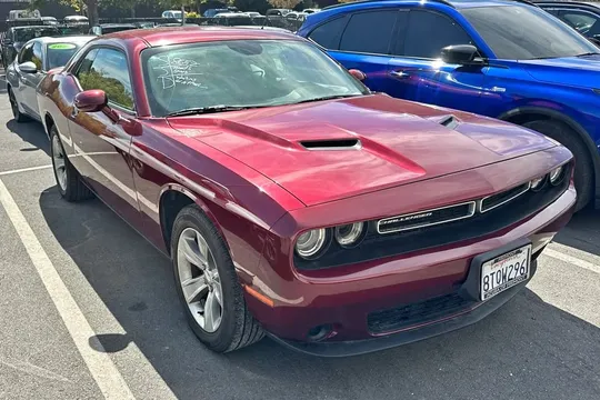 2019 Dodge Challenger SXT