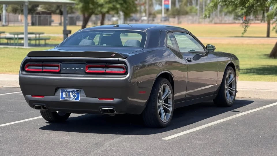 2019 Dodge Challenger 3rd Gen - Image 7 of 14