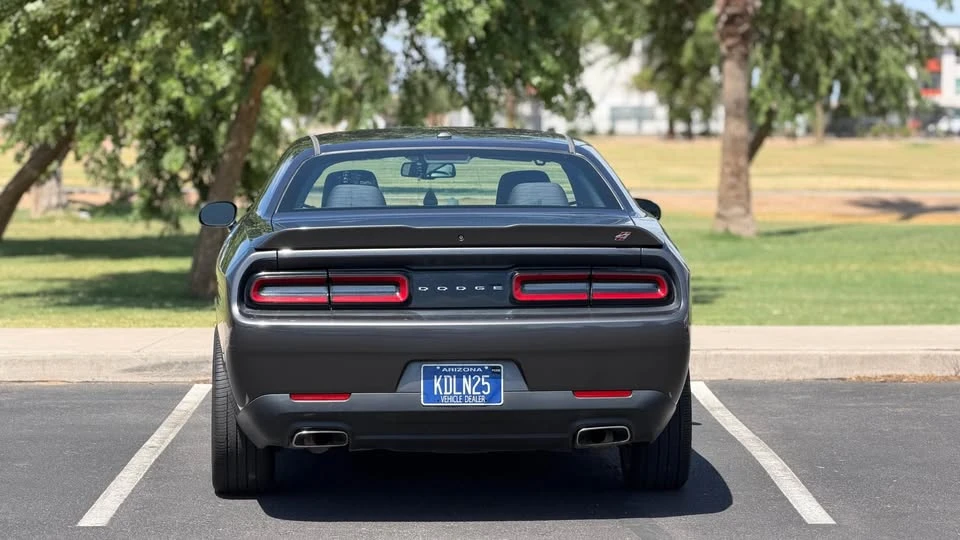 2019 Dodge Challenger 3rd Gen - Image 5 of 14