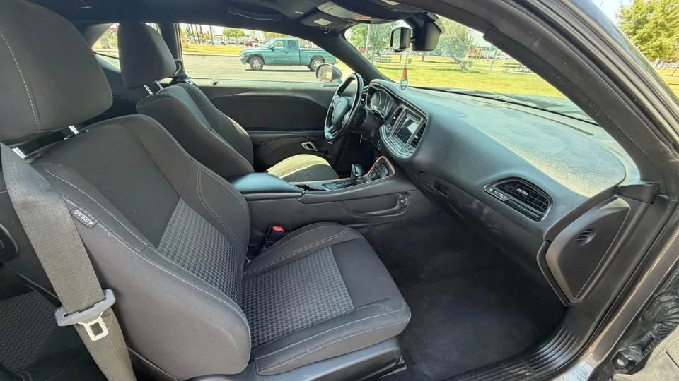 2019 Dodge Challenger 3rd Gen - Image 13 of 14
