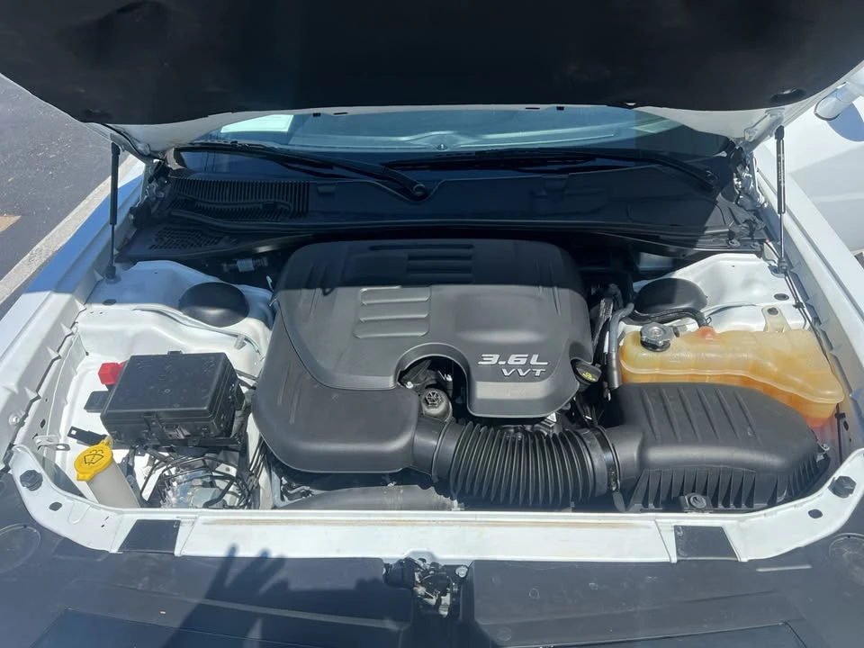 2019 Dodge Challenger 3rd Gen - Image 14 of 20