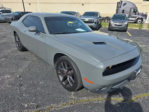 2019 Dodge Challenger SXT