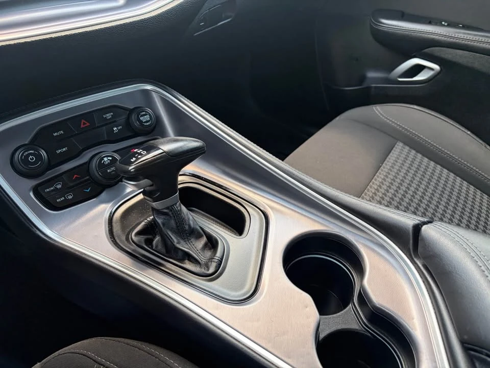 2019 Dodge Challenger 3rd Gen - Image 12 of 13