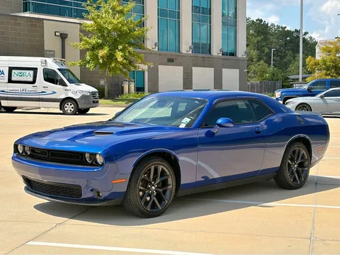 2019 Dodge Challenger SXT