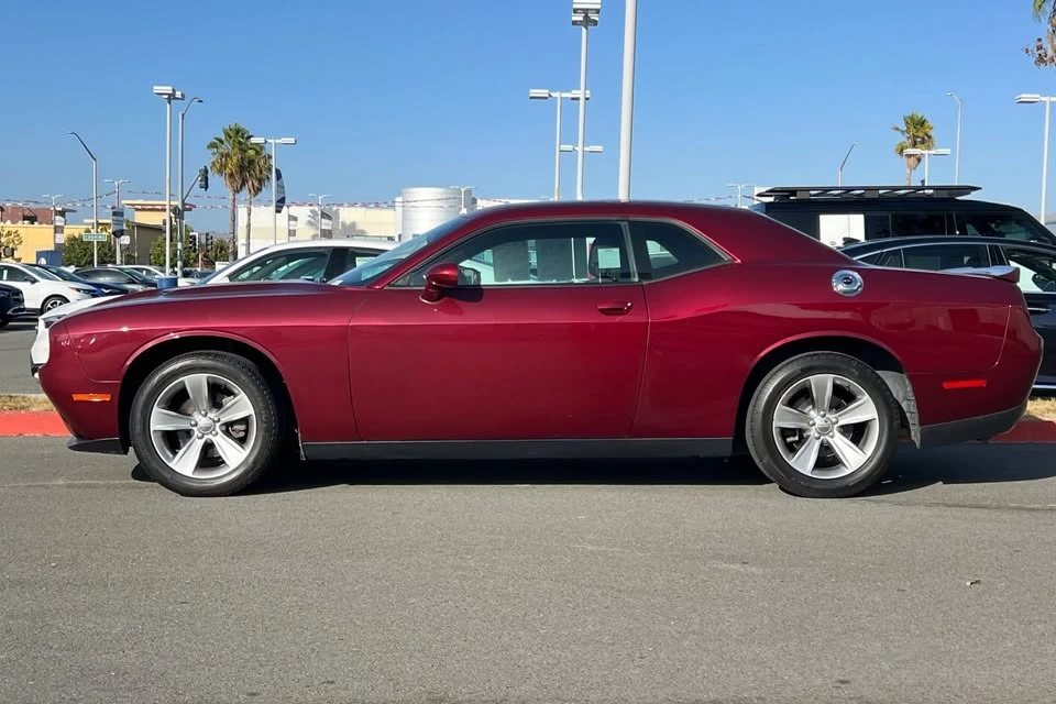 2019 Dodge Challenger 3rd Gen - Image 2 of 12