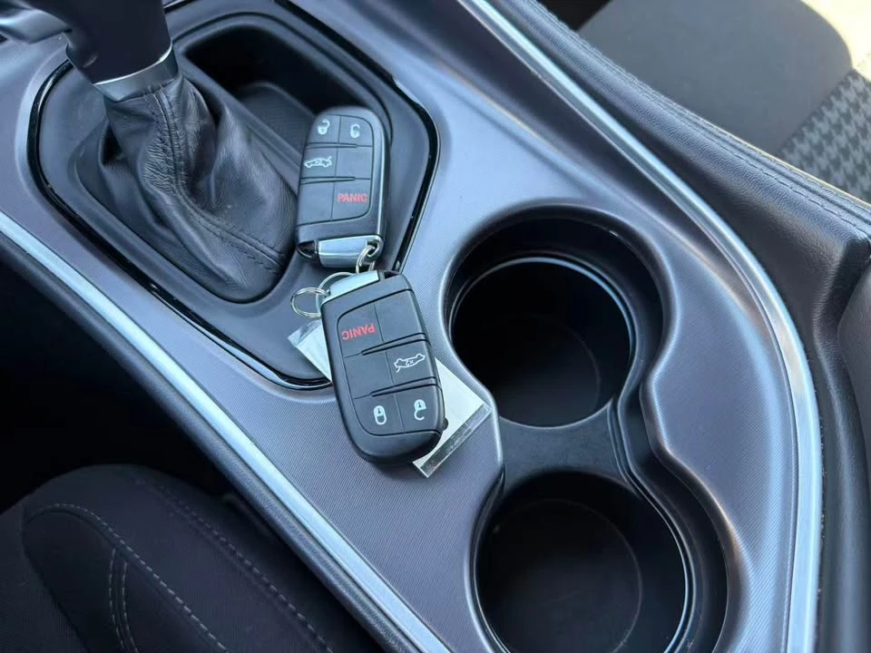 2019 Dodge Challenger 3rd Gen - Image 12 of 15