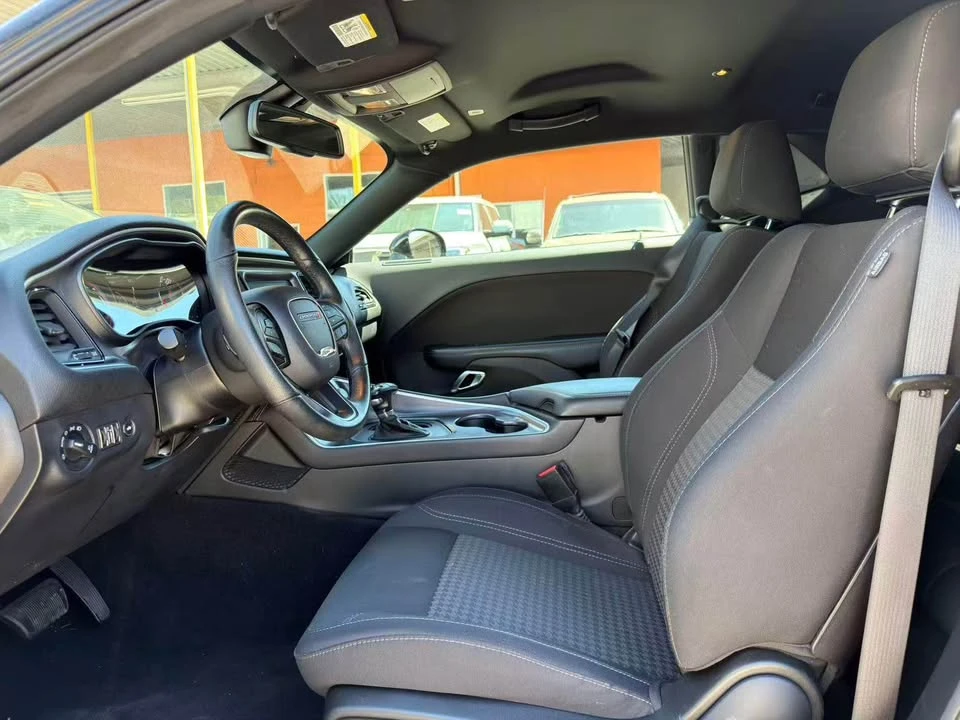2019 Dodge Challenger 3rd Gen - Image 10 of 15