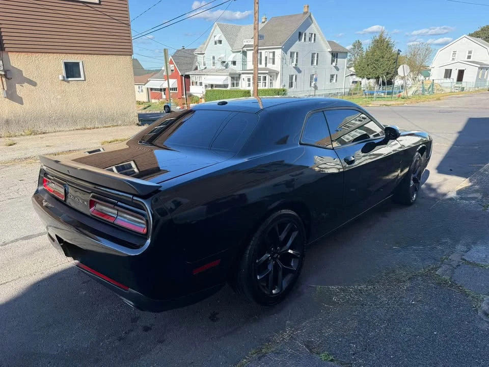2019 Dodge Challenger 3rd Gen - Image 5 of 10