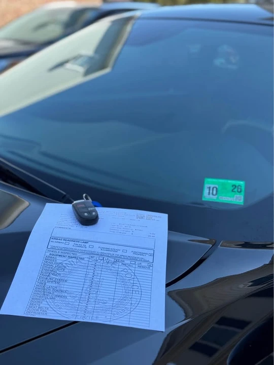 2019 Dodge Challenger 3rd Gen - Image 9 of 16
